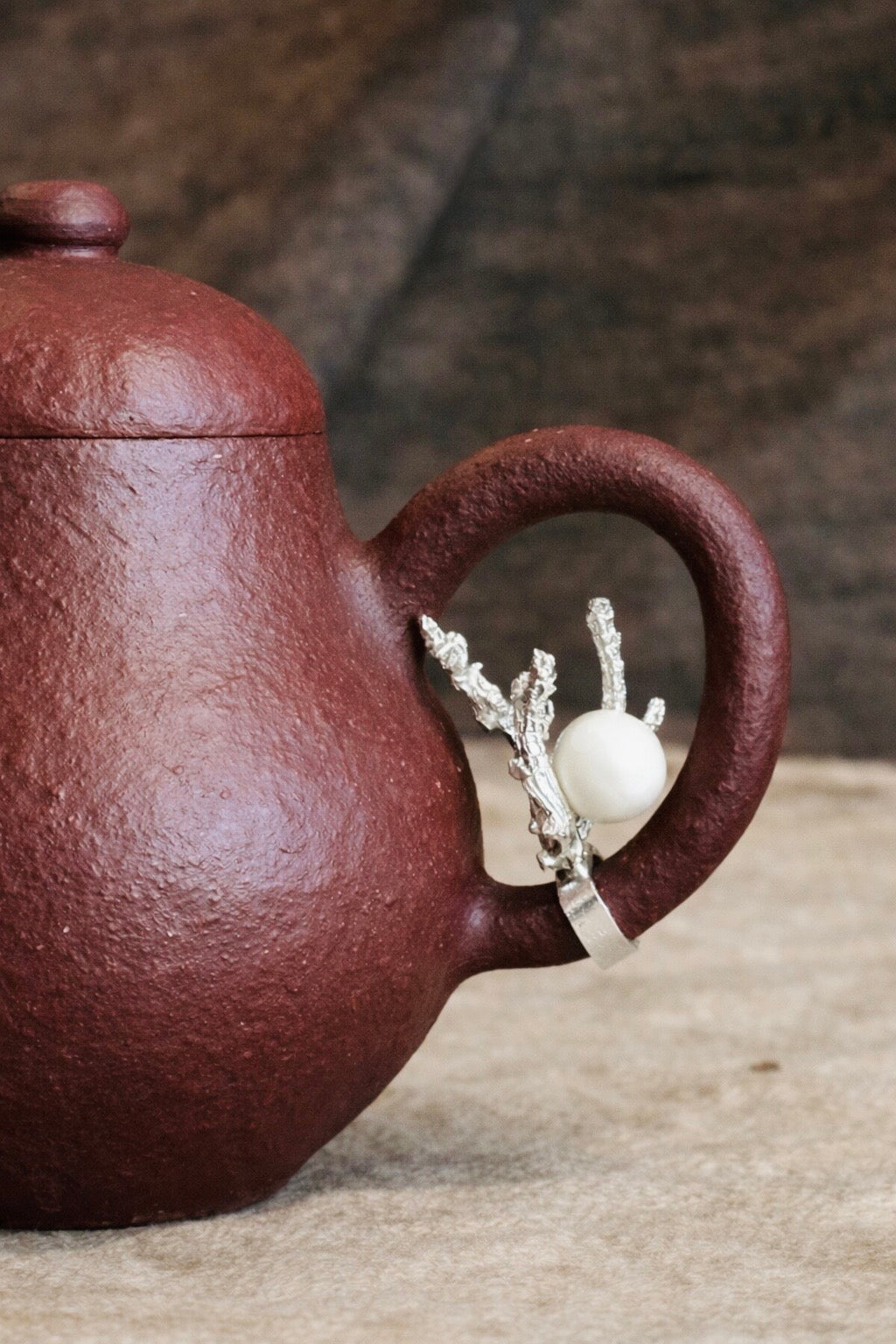 Handbuilt Teapot with Silver Detail 朱泥银芽手工壶
